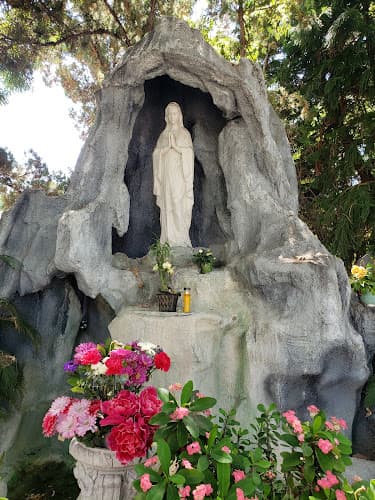 St. Finbar, a Catholic parish in Burbank, California