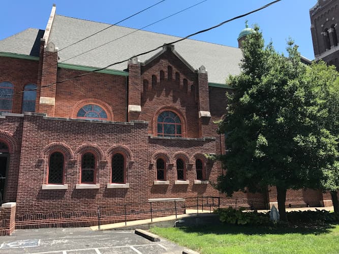 Sacred Heart of Jesus, a Catholic parish in Vincennes, Indiana