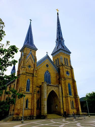 Cathedral of Saint Andrew, a Catholic parish in Grand Rapids, Michigan